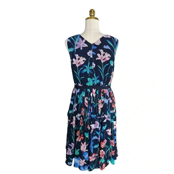 TALBOTS |Navy Floral Pleated Chiffon Surplice Neckline Sleeveless Dress Size 10P - Picture 2 of 10